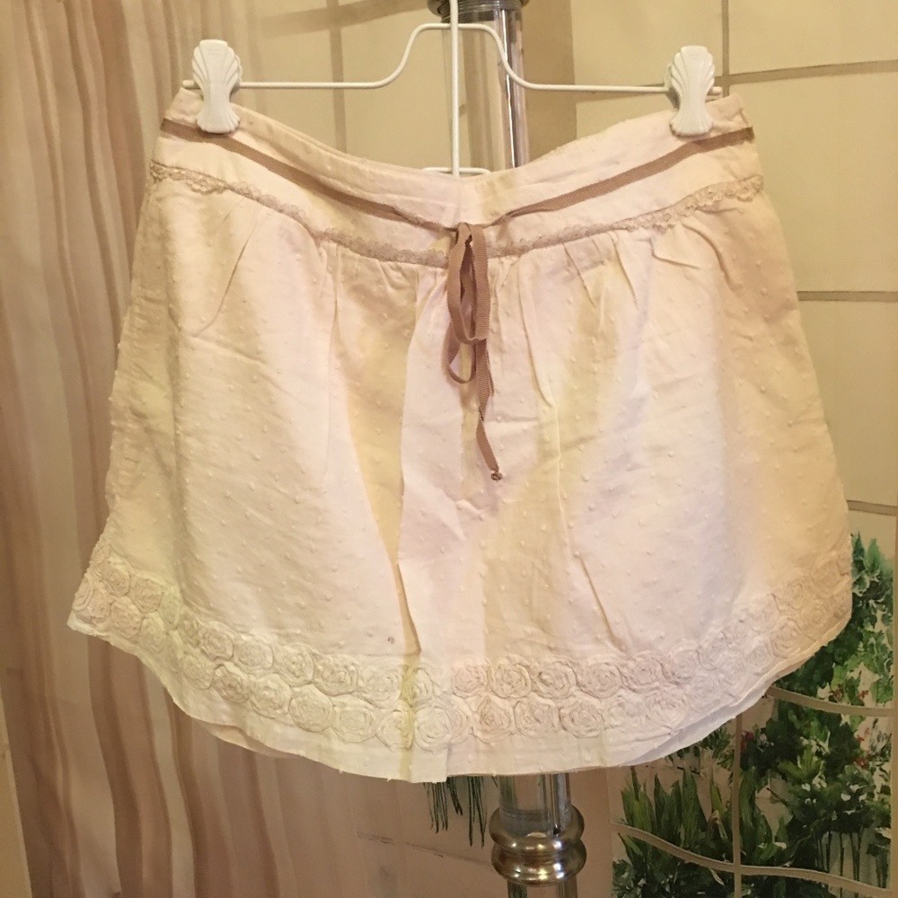 Small Cream Mini Skirt